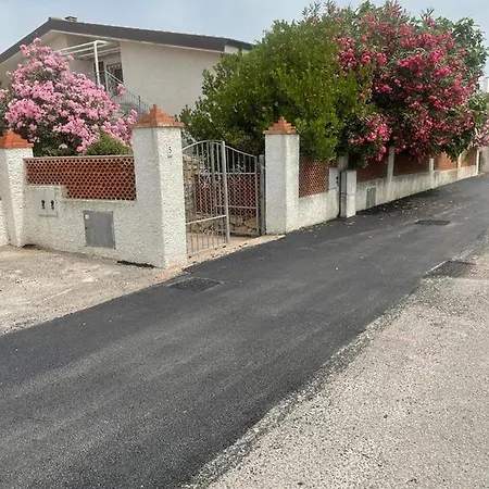 Bilo Lu Rattali