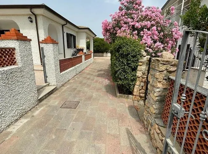 Bilo Lu Rattali Hébergement de vacances *